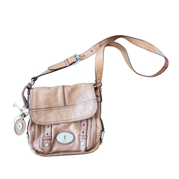 Fossil Leather Handbag Purse Messenger Brown Flap Shoulder Heavy Hardware - Picture 1 of 11